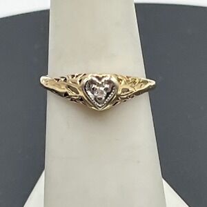 Vintage Estate 10k‎ Yellow Gold Two Tone Filigree Diamond Heart Engagement Ring